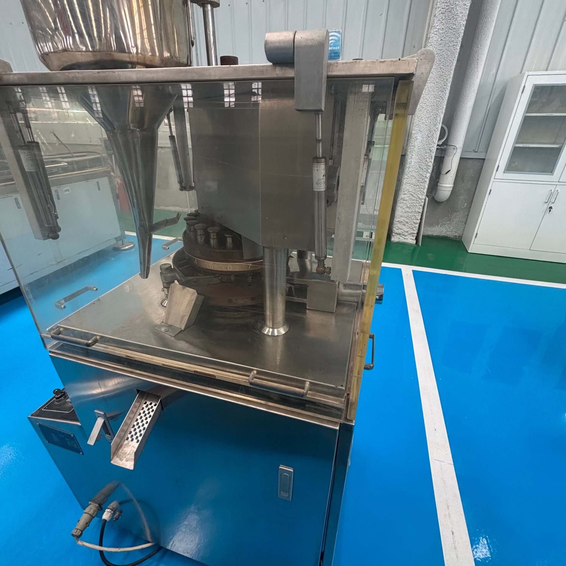 ZP-20冲旋转压片机 多功能压片成型设备 - 缩略图4