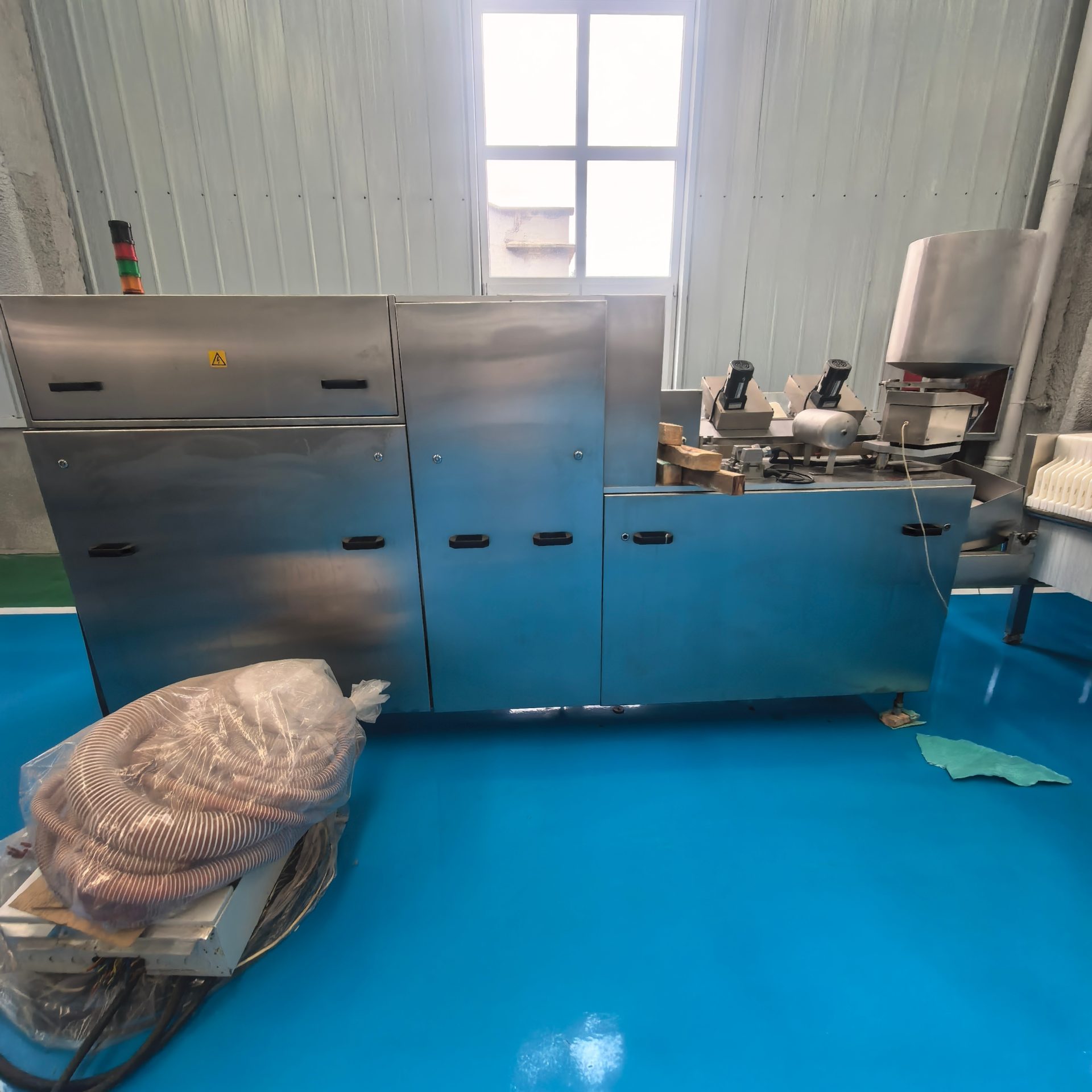 200型全自动立式包装机 化工粉末颗粒定量封口分装成套设备 - 缩略图3