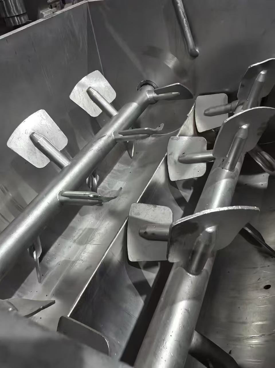 梁山舒克真空拌馅机，翻新检修带质保 - 缩略图3