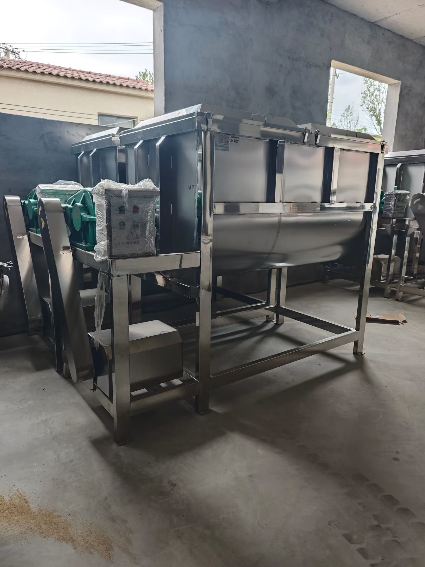 现货多台螺带混合机 - 缩略图4