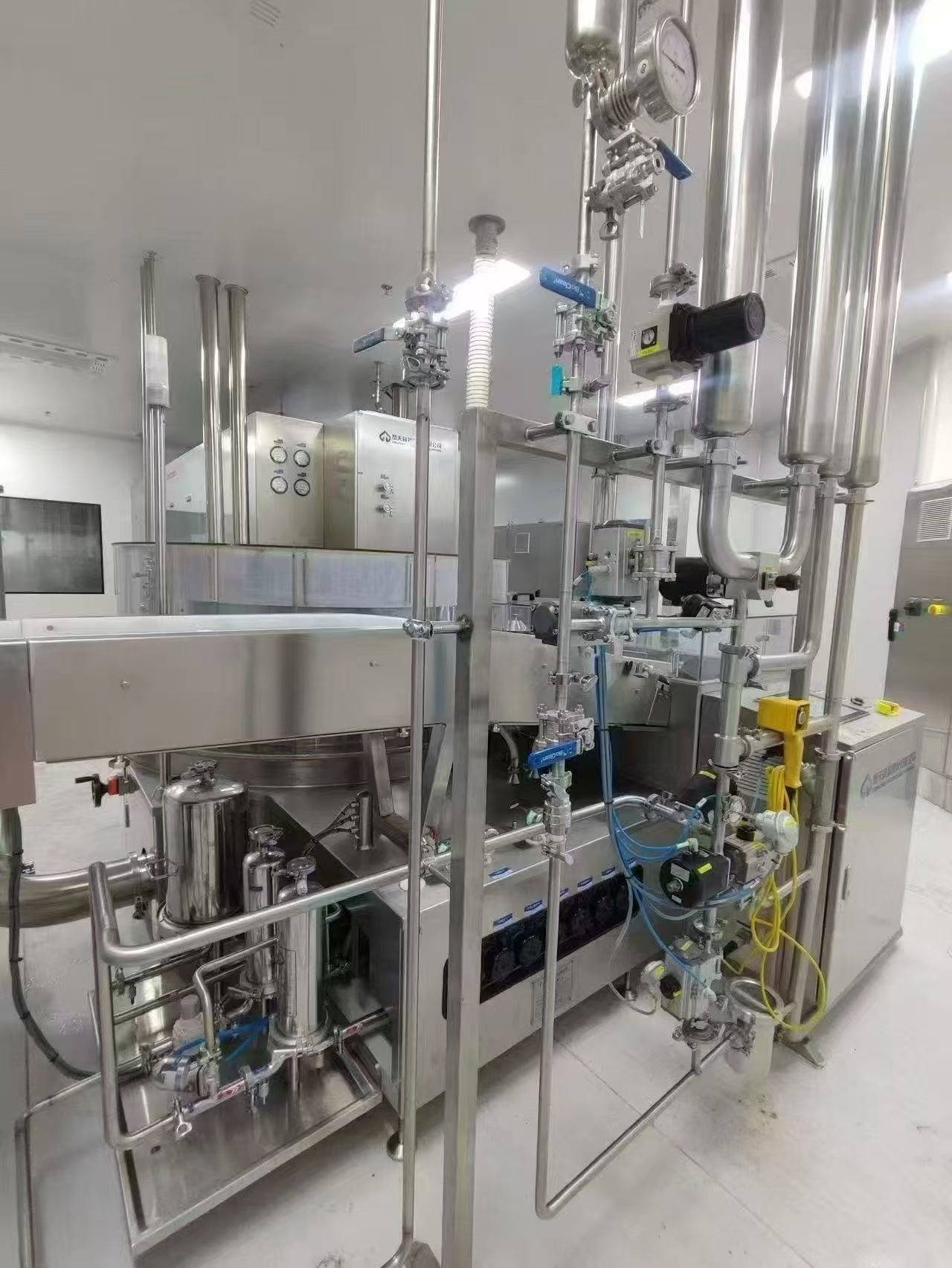 现货整套楚天科技 2‑100ml 西林瓶洗烘灌扎联动生产线｜2021年产