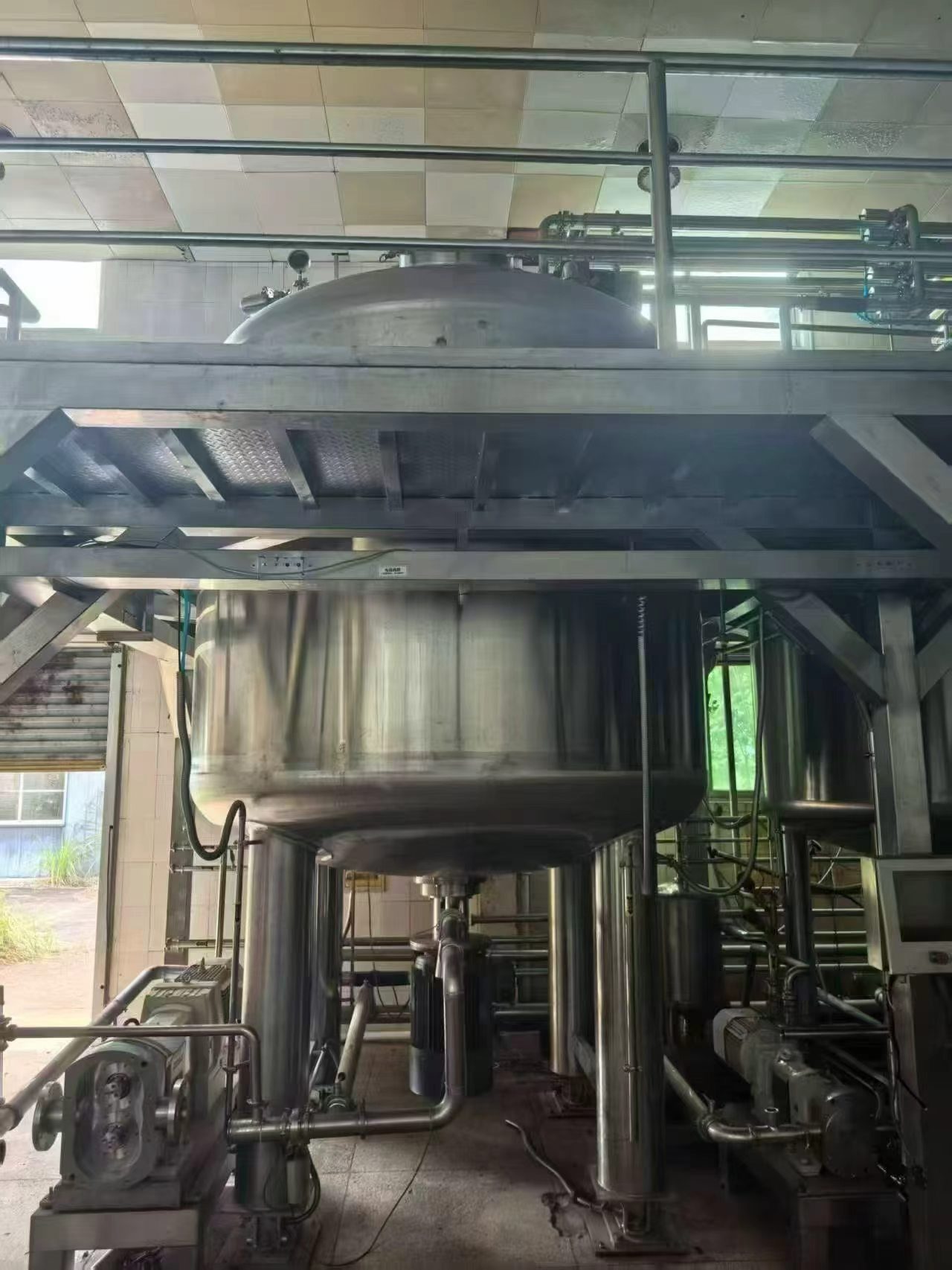 现货二手304不锈钢多功能搅拌反应罐（配料乳化搅拌罐） - 缩略图4