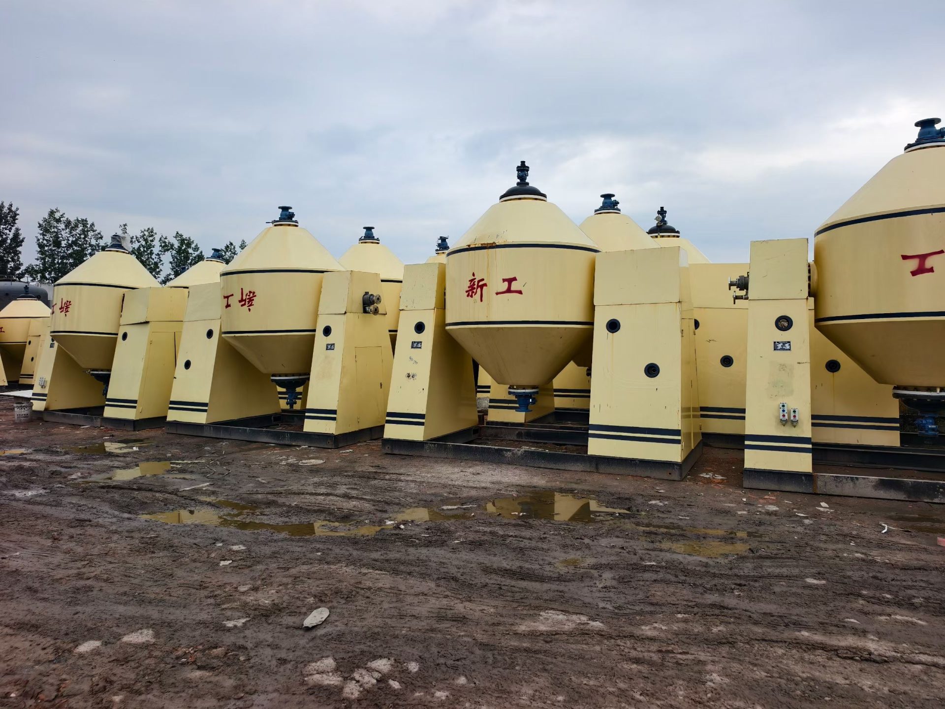 太仓新工 SXG‑3000L双锥回转酸洗罐 - 缩略图3