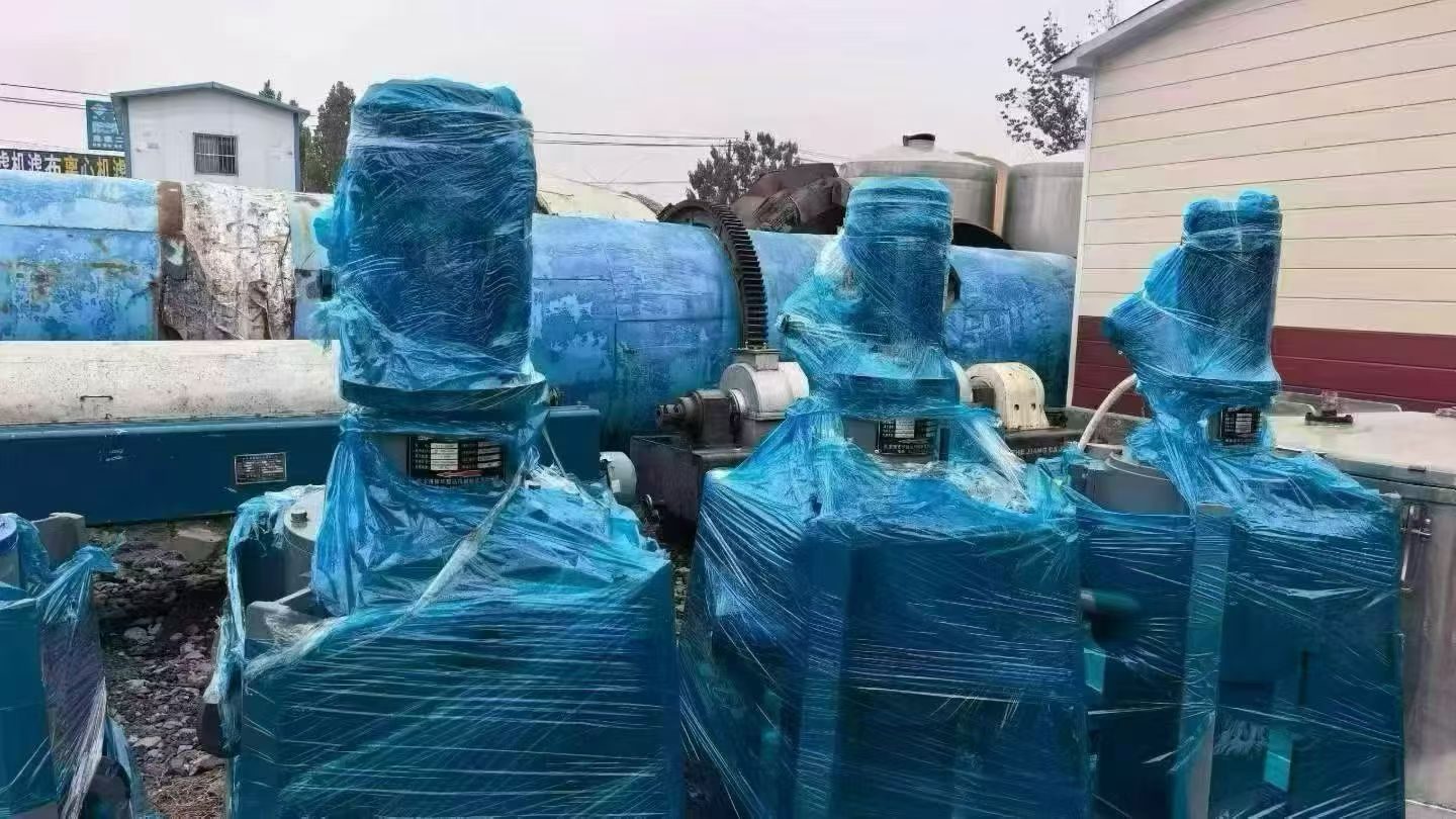 250型萃取离心机6台，全新未用，有资料，材质316L内衬哈拉 - 缩略图3