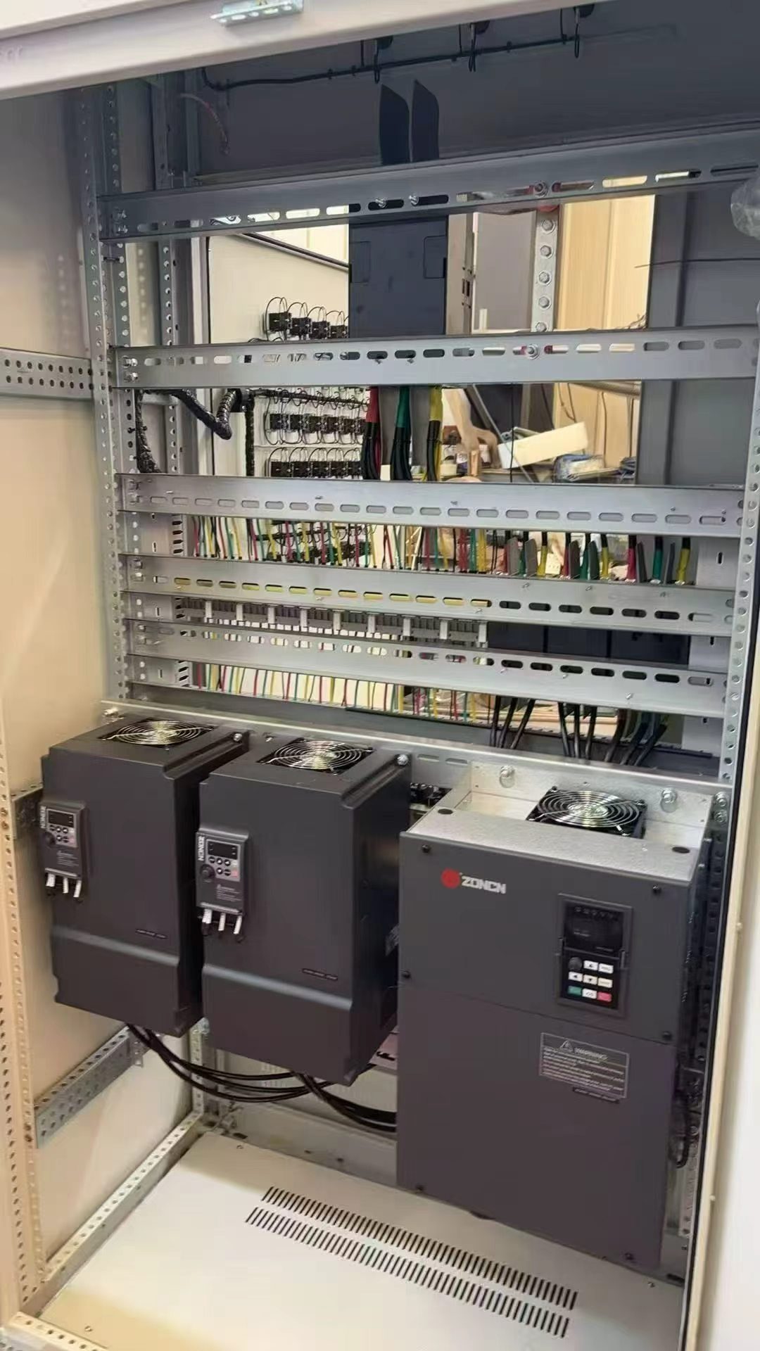 二手钛材三效强制循环蒸发结晶器 120㎡每效 TA2钛材 含盐废水浓缩结晶设备 - 缩略图4